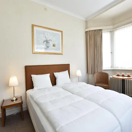 Holiday home Sun & Group Getaway, Cleaning Included De Panne