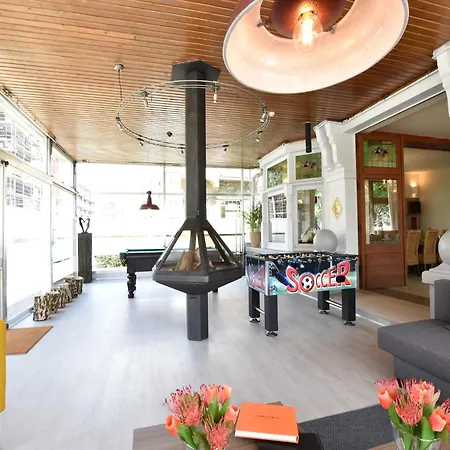 Sun & Group Getaway, Cleaning Included De Panne